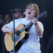 Lewis Capaldi powered through an emotional set at Glastonbury as he lost his voice.
