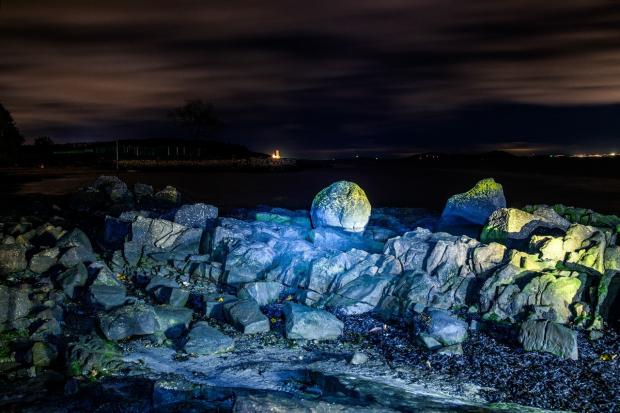 A photo at Dalgety Bay beach captured by Hillend Camera club's Technical Director Peter Stanford.
