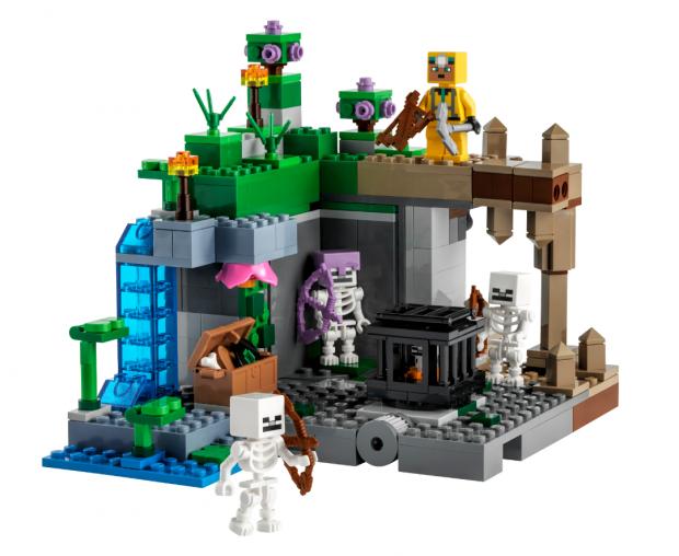 Dunfermline Press: LEGO® Minecraft® The Skeleton Dungeon. Credit: LEGO