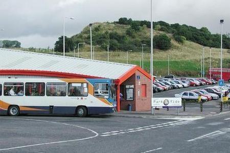 Park and ride: Cars were targeted by Crossgates youth - Vimarsana News