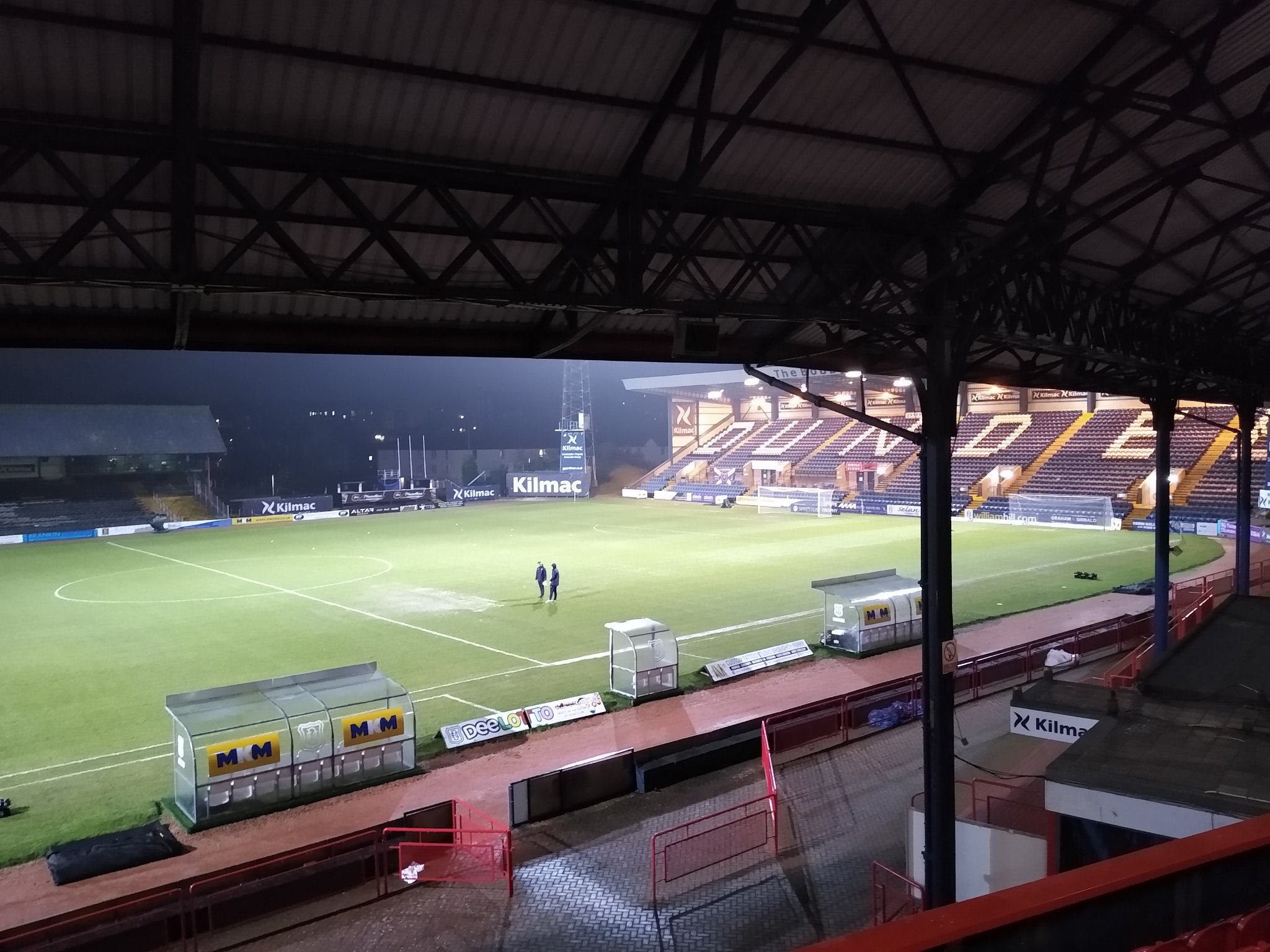 Dundee v Dunfermline: Waterlogged pitch puts SPFL Trust Trophy tie off