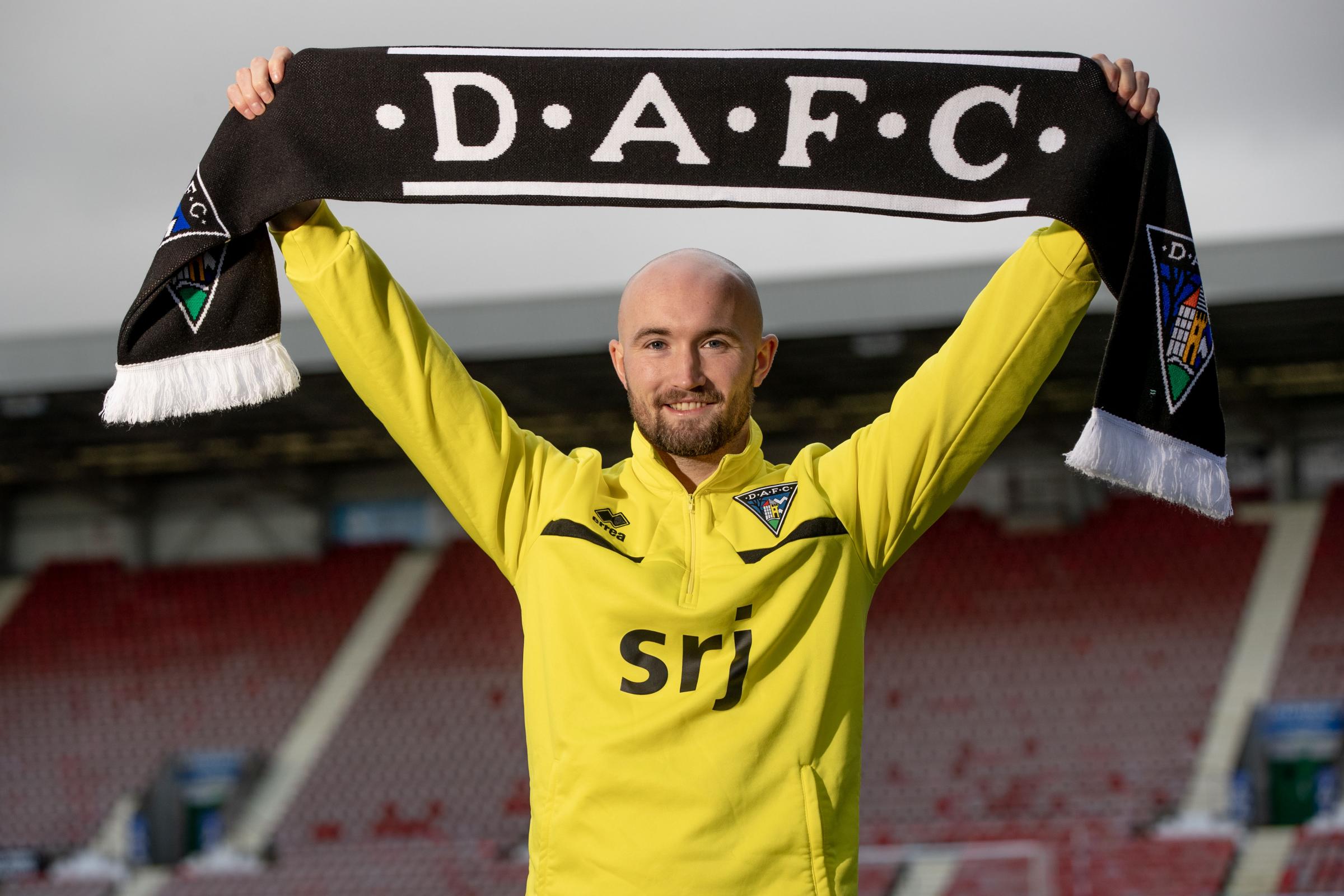Dunfermline: St Johnstone's Chris Kane signs on loan