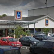 A date for the reopening of Aldi in Dunfermline has been revealed.