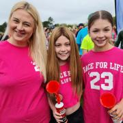 Last year's Race for Life Fife starter Saoirse O'Halloran (centre) with her mum Julie Keith and sister Aoife.