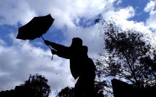 Met Office issues yellow wind warning for Dunfermline